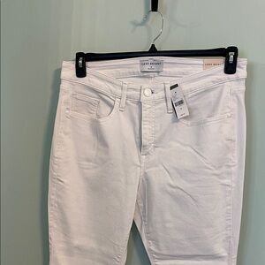 NWT Lane Bryant Women's Crisp White Signature fit Mid-rise Skinny Jeans